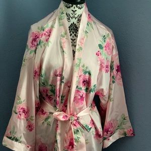 Floral robe